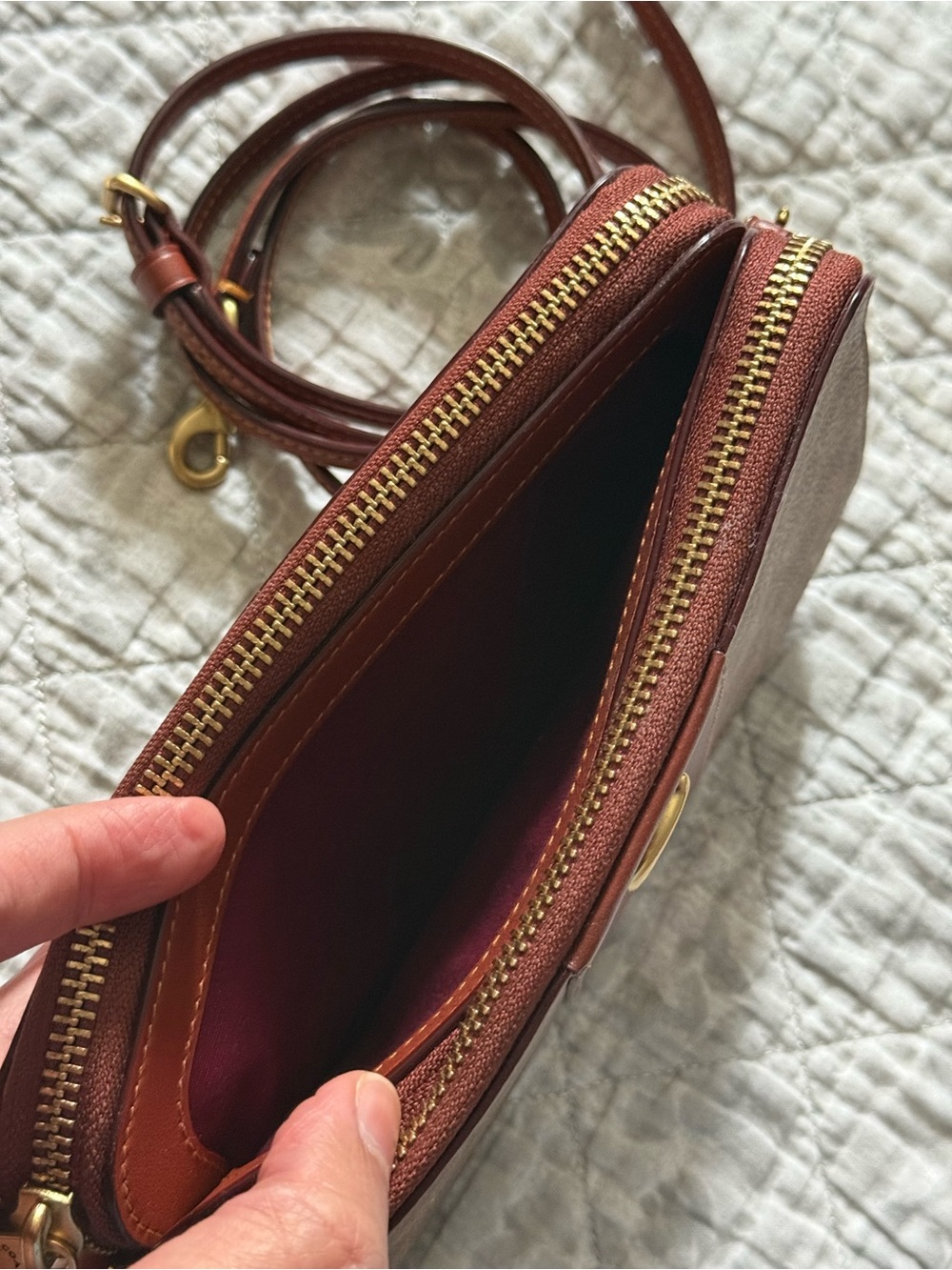 Coach Kira Crossbody bag LIKE NEW - Picture 5 of 14